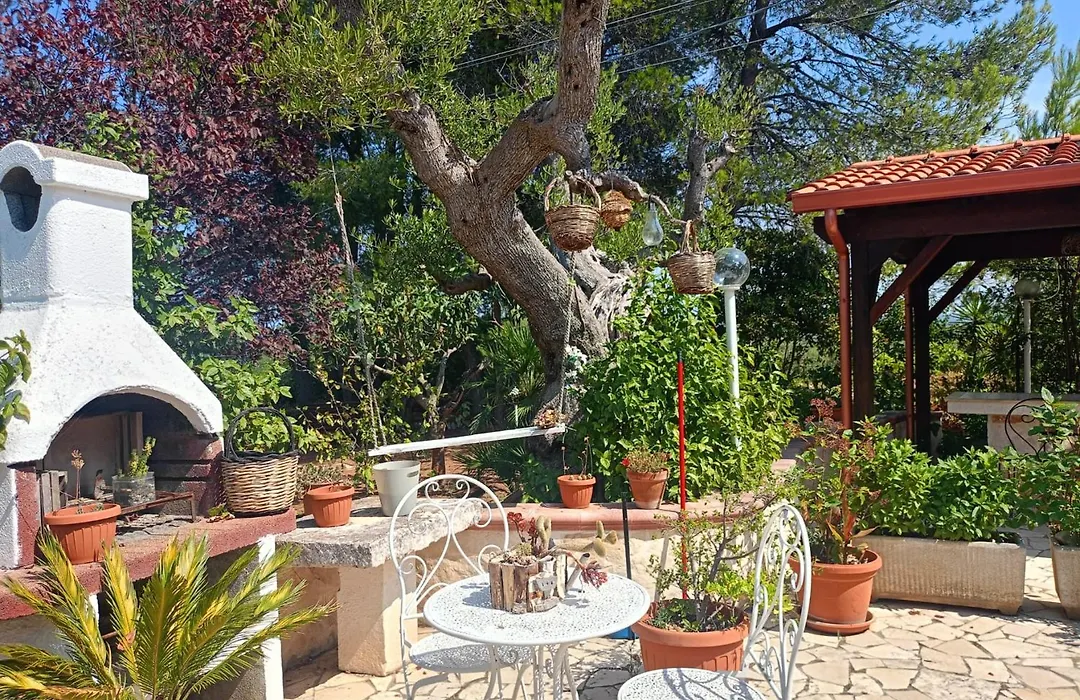 L'Isola Felice e Trulli Sotto Le Stelle-1