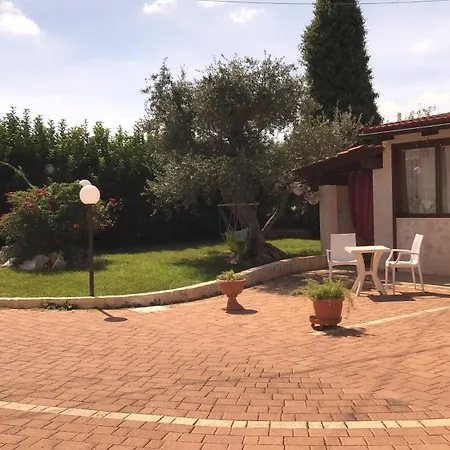 B&B Villa Cassandra-3